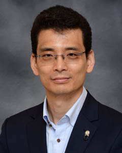 headshot of Dr. Suk Lee